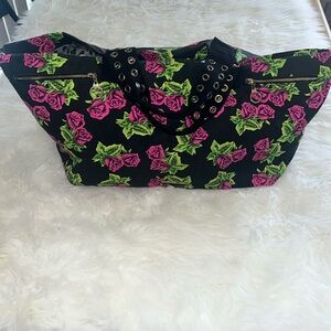 Betsey  Johnson tote